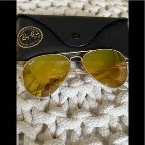 Ray-Ban 3025 112/93 Gold 3025 Aviator Aviator Sunglasses Lens Category 3 Lens M